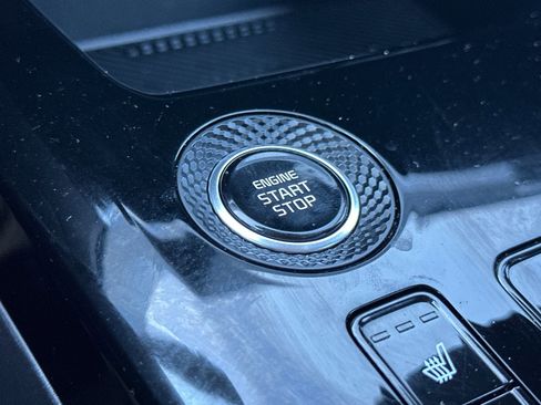 Certified 2024 Kia Niro EX image 24