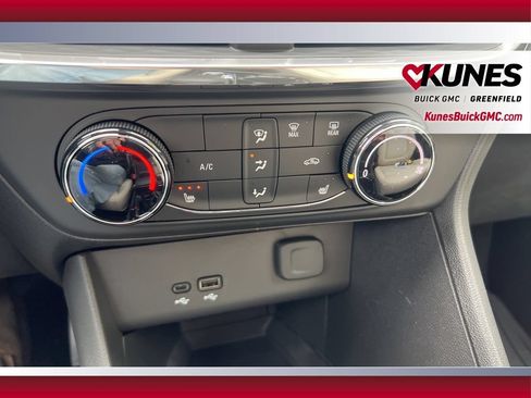 New 2026 Buick Encore GX Preferred w/ Comfort Package AWD/4WD image 27