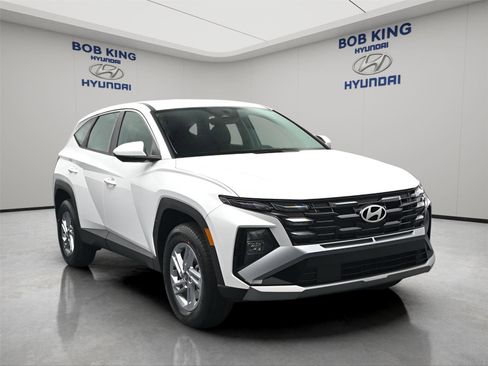 New 2026 Hyundai Tucson SE AWD/4WD image 8