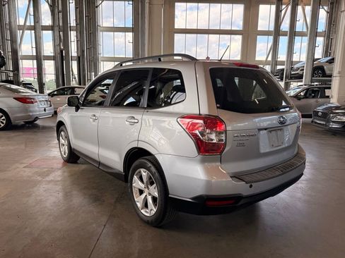 Used 2015 Subaru Forester 2.5i Premium AWD/4WD image 5