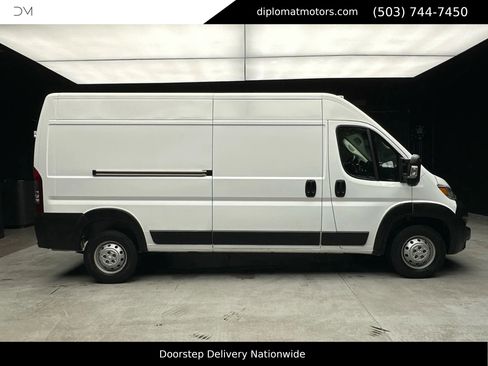 Used 2023 RAM ProMaster 2500 image 6