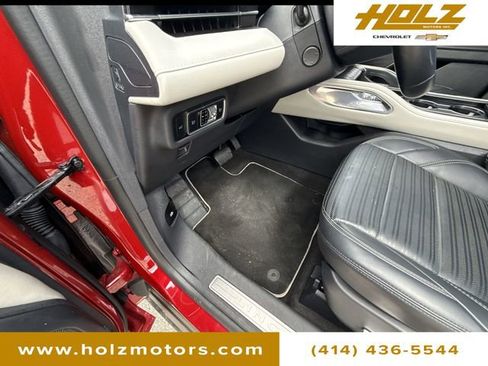 Used 2024 Lincoln Nautilus Reserve AWD/4WD image 33