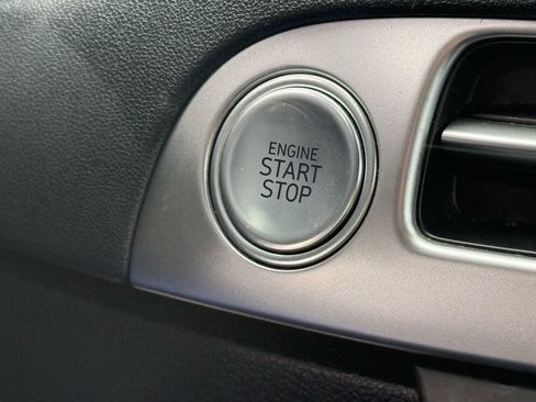 Used 2025 Hyundai Palisade SEL FWD image 25