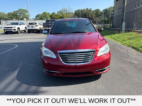 Used 2014 Chrysler 200 Limited w/ Sun/Sound Group FWD image 2
