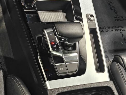 Used 2025 Audi Q5 2.0T Premium AWD/4WD image 9