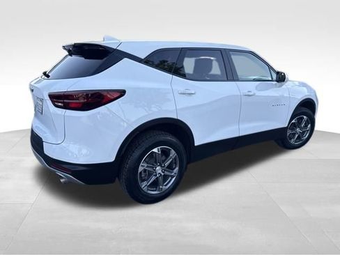 Certified 2023 Chevrolet Blazer LT image 5