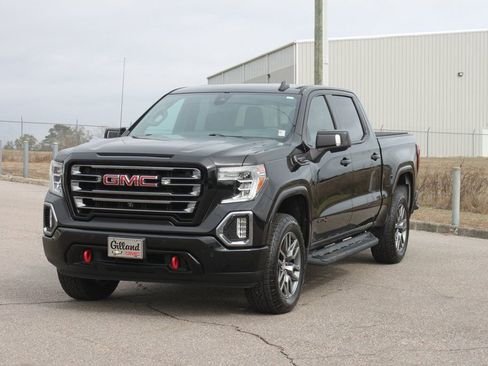 Used 2020 GMC Sierra 1500 AT4 w/ AT4 Premium Package image 2