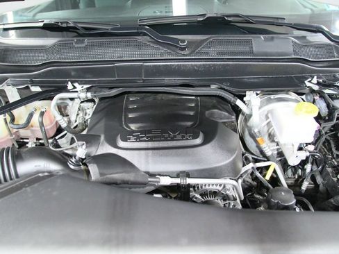 Used 2025 RAM 2500 Tradesman AWD/4WD image 29
