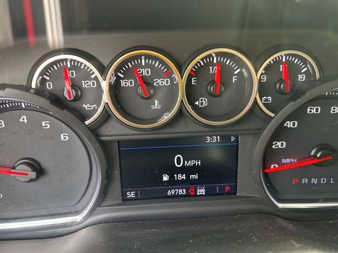 Used 2019 Chevrolet Silverado 1500 LT Trail Boss image 8