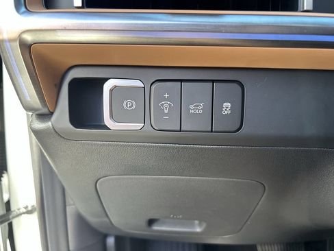New 2026 Hyundai Santa Fe Limited FWD image 27