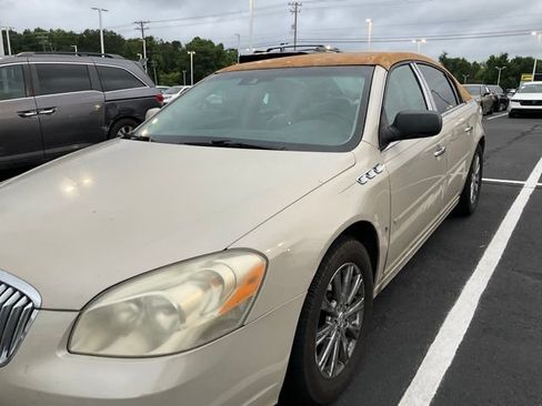 Used 2010 Buick Lucerne CXL FWD image 9