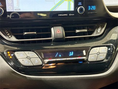 Used 2019 Toyota C-HR Limited image 15