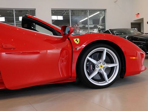 Certified 2018 Ferrari 488 Spider RWD image 36