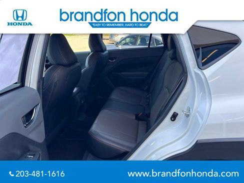 Used 2024 Subaru Crosstrek 2.5i Limited AWD/4WD image 23