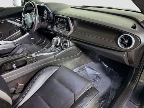 Used 2016 Chevrolet Camaro LT image 26