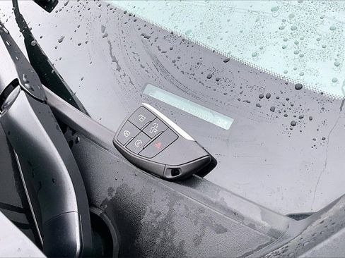 Used 2024 GMC Sierra 1500 Denali Ultimate image 11