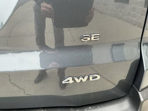 Used 2022 Ford EcoSport SE w/ SE Convenience Package AWD/4WD image 26