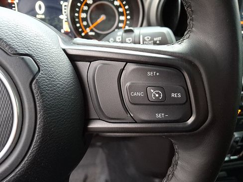 Certified 2022 Jeep Wrangler Unlimited Sport AWD/4WD image 22