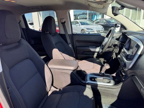 Used 2016 Chevrolet Colorado LT w/ LT Convenience Package image 27
