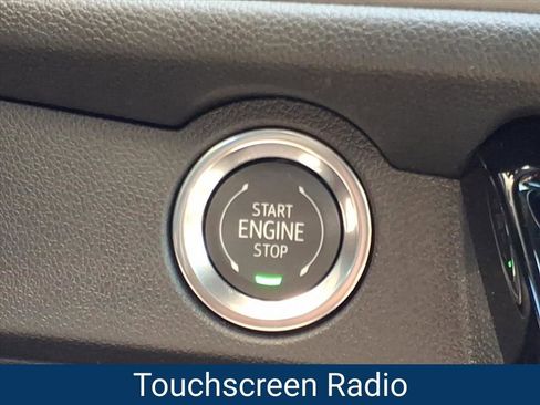 New 2026 Chevrolet Traverse LT image 8