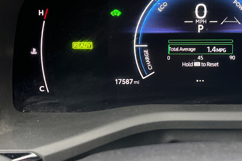 Certified 2025 Toyota Camry SE w/ Convenience Package FWD image 27