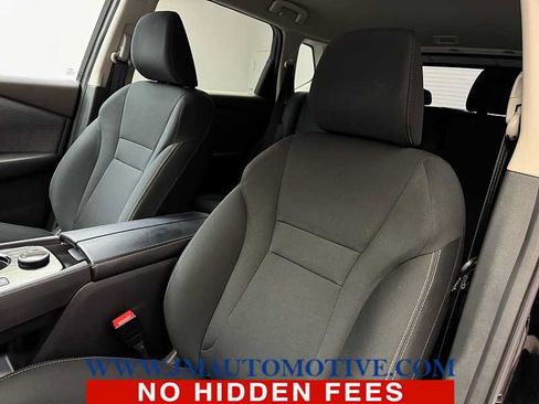 Used 2023 Nissan Rogue S AWD/4WD image 13