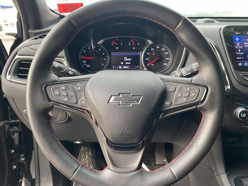 Used 2023 Chevrolet Equinox RS w/ RS Leather Package AWD/4WD image 19