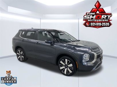 Used 2025 Mitsubishi Outlander SE