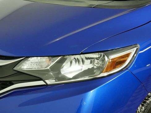 Used 2018 Honda Fit LX image 12