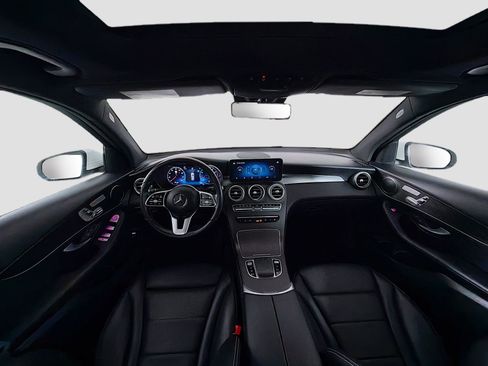 Used 2022 Mercedes-Benz GLC 300 4MATIC image 9