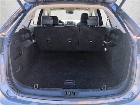 Used 2024 Ford Edge Titanium image 6