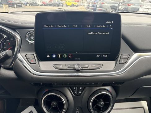 Used 2024 Chevrolet Blazer LT w/ Convenience Package image 12