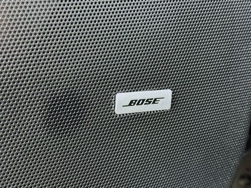 Used 2024 Cadillac XT6 Premium Luxury image 4