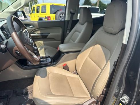 Used 2018 GMC Canyon SLT w/ Driver Alert Package AWD/4WD image 13