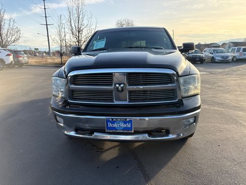 Used 2011 RAM 1500 Classic SLT w/ SLT Plus D←cor Group image 2