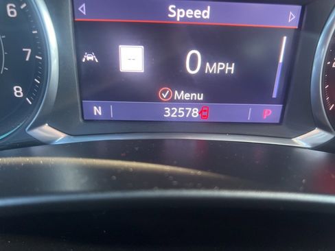 Used 2020 Chevrolet Equinox LT image 10