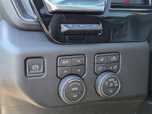 New 2026 Chevrolet Silverado 3500 High Country w/ High Country Premium Package image 15