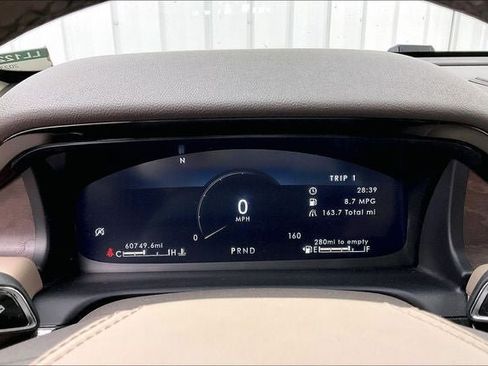 Used 2023 Lincoln Aviator Reserve w/ Equipment Group 201A AWD/4WD image 25