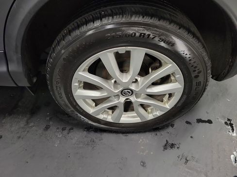 Used 2022 Nissan Rogue Sport S image 10