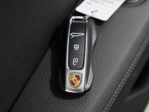 New 2026 Porsche Panamera 4 AWD/4WD image 41