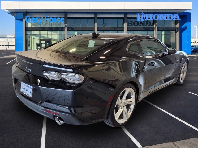 Used 2023 Chevrolet Camaro LT w/ RS Package RWD image 2