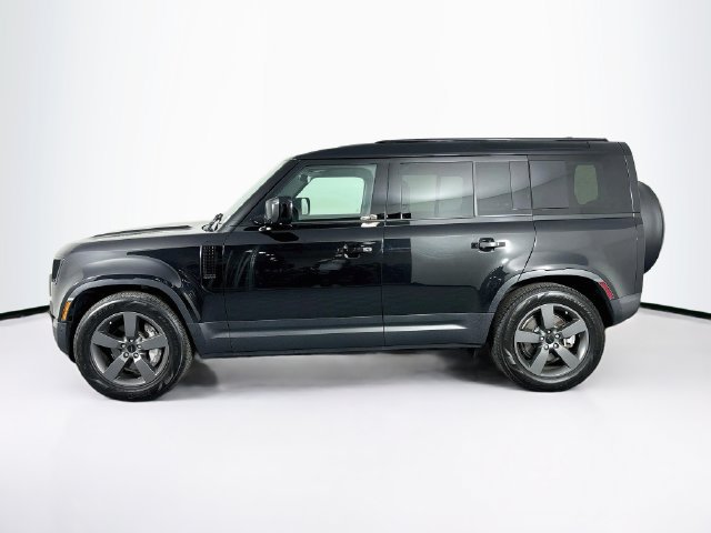 Used 2026 Land Rover Defender 110 S AWD/4WD image 8