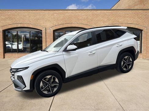 Certified 2025 Hyundai Tucson SEL image 8