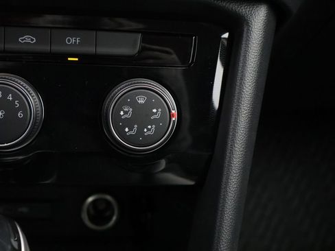 New 2026 Volkswagen Taos S image 28