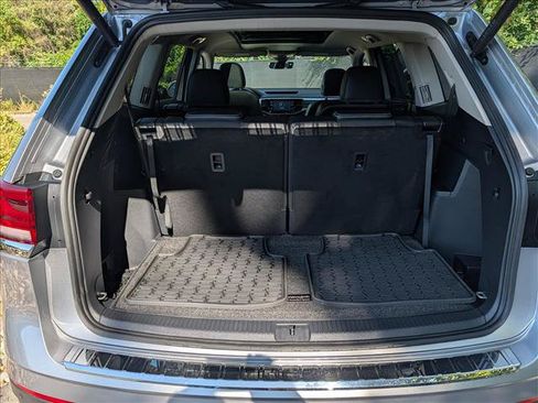 Used 2023 Volkswagen Atlas SEL AWD/4WD image 21
