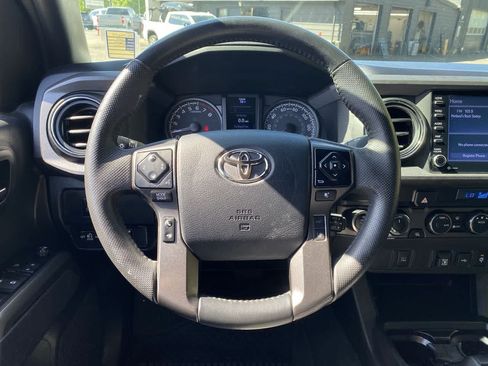 Used 2023 Toyota Tacoma TRD Off-Road AWD/4WD image 19