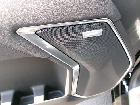 New 2026 Chevrolet Silverado 1500 LTZ w/ LTZ Premium Package image 12