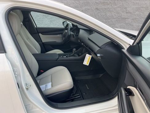 New 2026 MAZDA MAZDA3 2.5 S Sedan w/ Preferred Pkg image 26