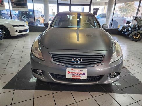 Used 2011 INFINITI G25 x w/ Moonroof Pkg image 3
