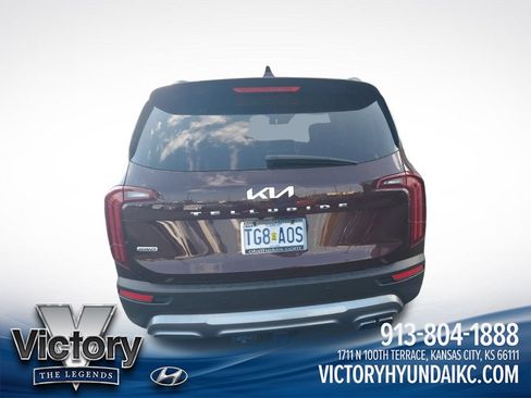 Used 2022 Kia Telluride EX w/ EX Premium Package AWD/4WD image 5